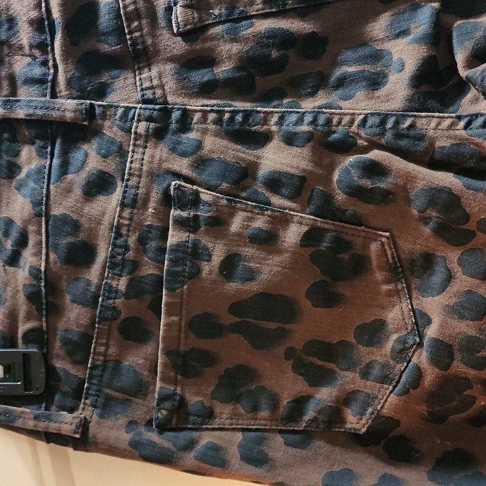 Jessica Simpson Leopard Jeans - Picture 5 of 7
